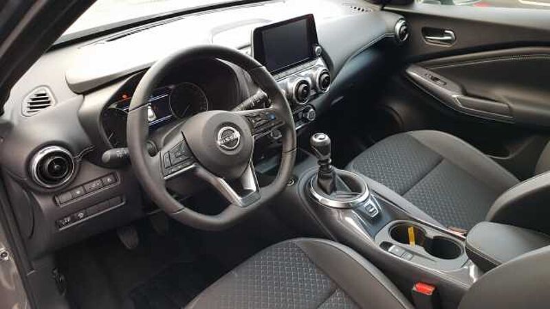 Nissan JUKE 1.0 DIG-T 114 PS 6MT